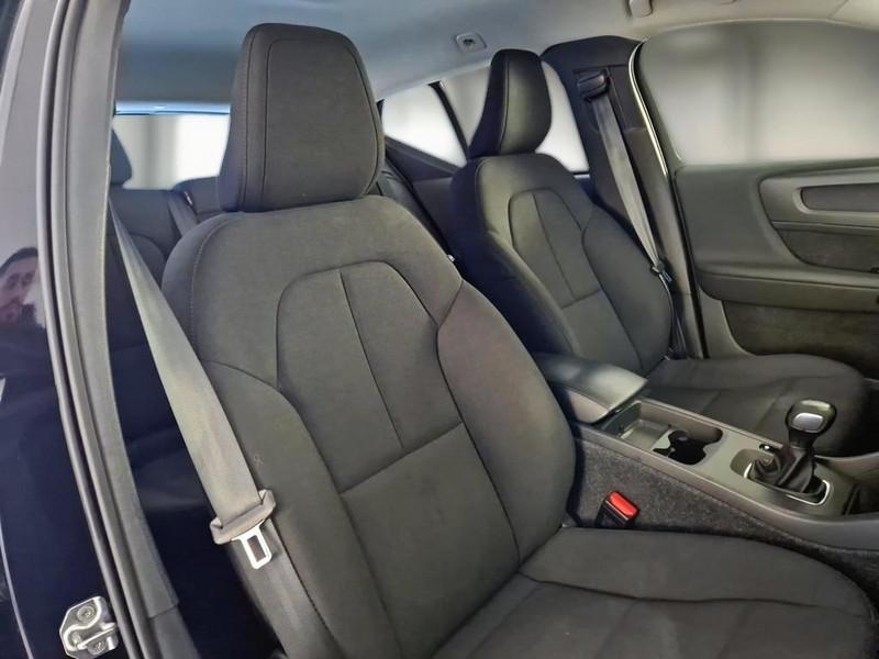 VOLVO XC40 T2 BUSINESS 5 PORTE SUV