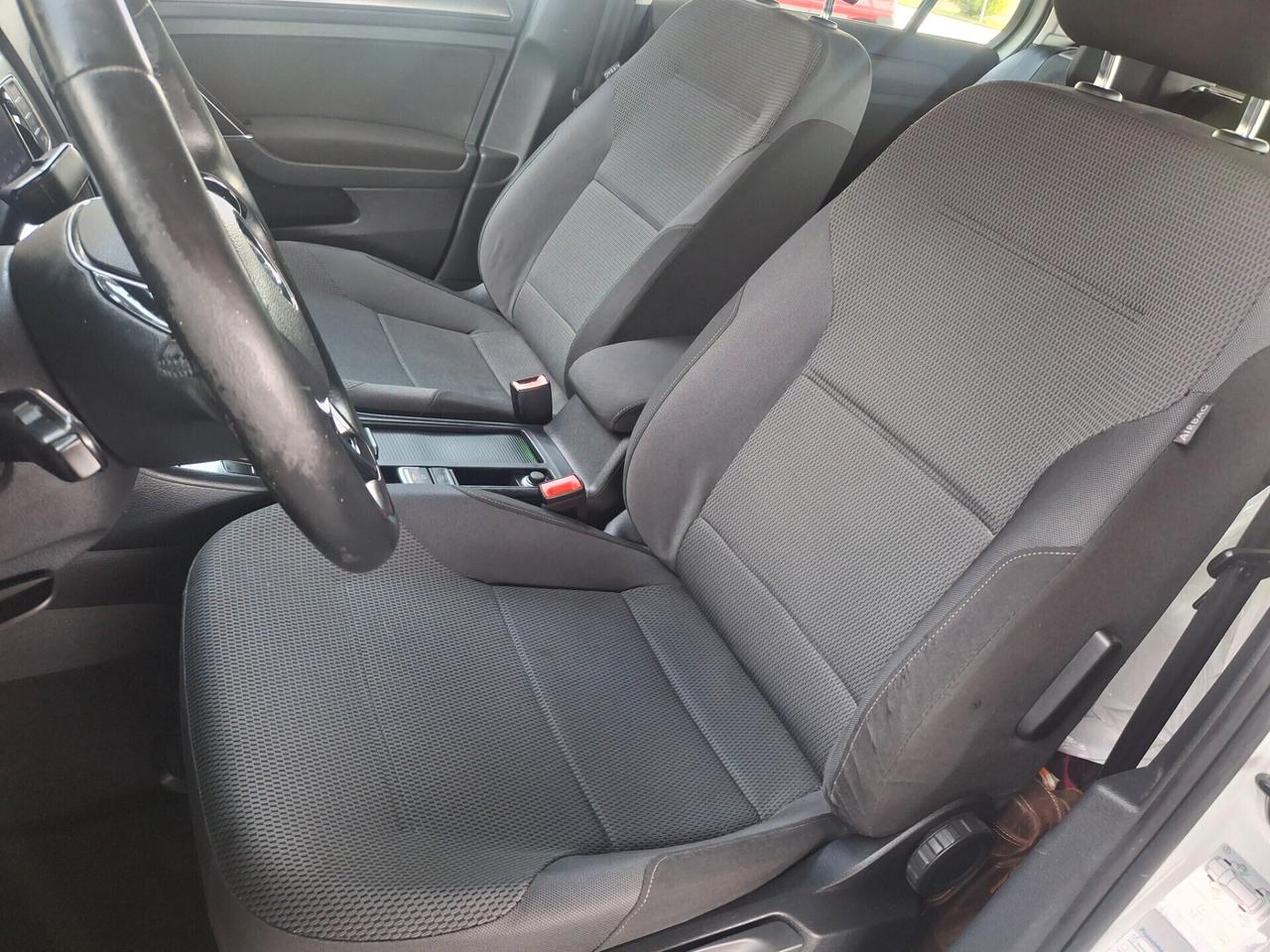 Volkswagen Golf 7--1.6 TDI 105cv. Highline BlueMotion Technology
