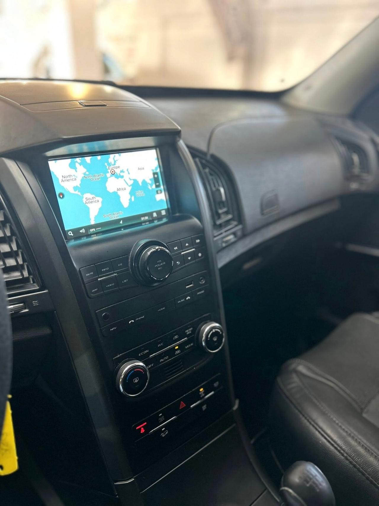 Mahindra XUV500 2.2 4X4 GANCIO TRAINO-7POS-2017