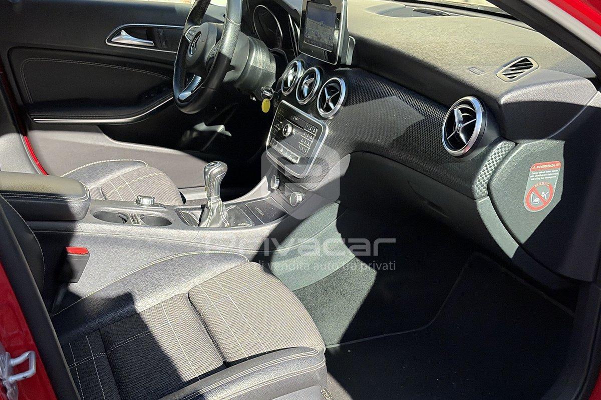 MERCEDES A 200 d Sport