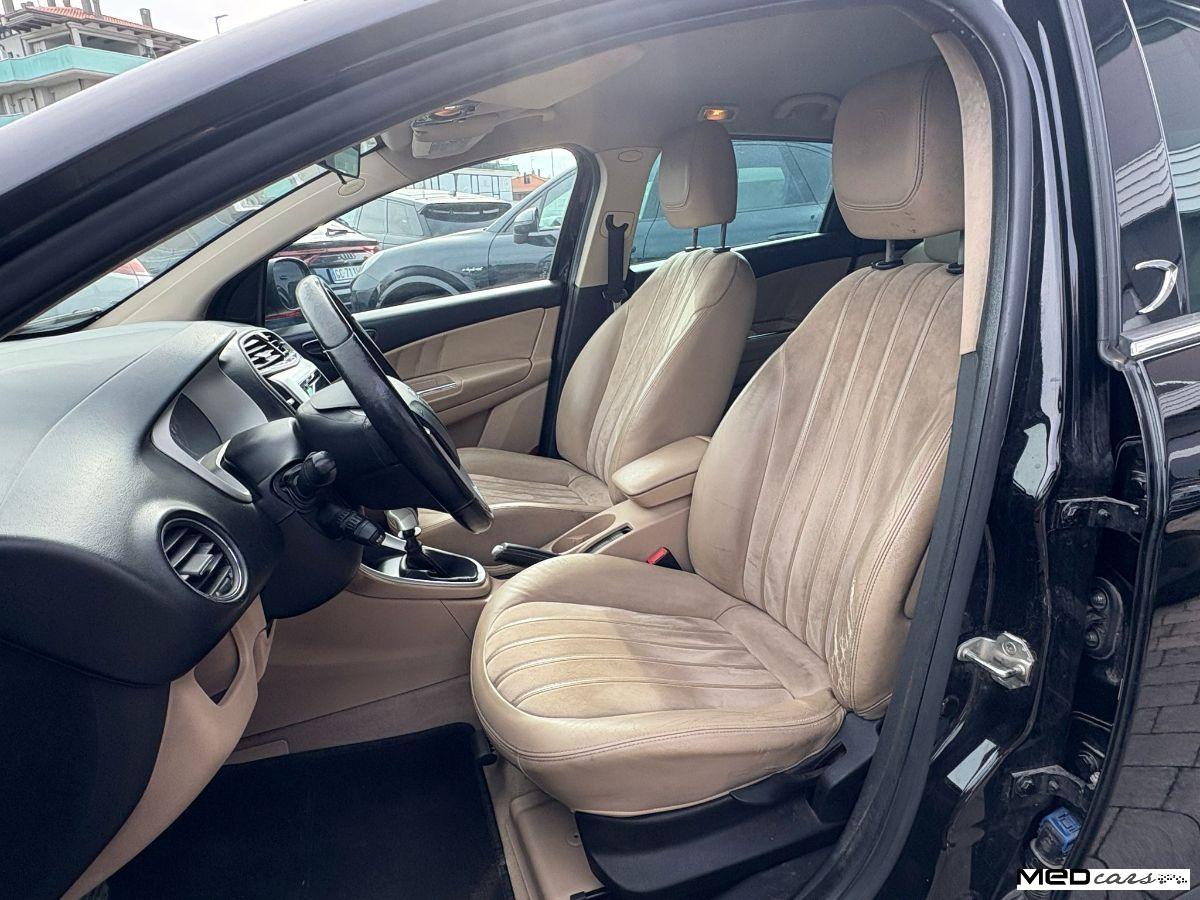 LANCIA - Delta - 1.4 T-Jet 120 CV Oro Ecochic GPL