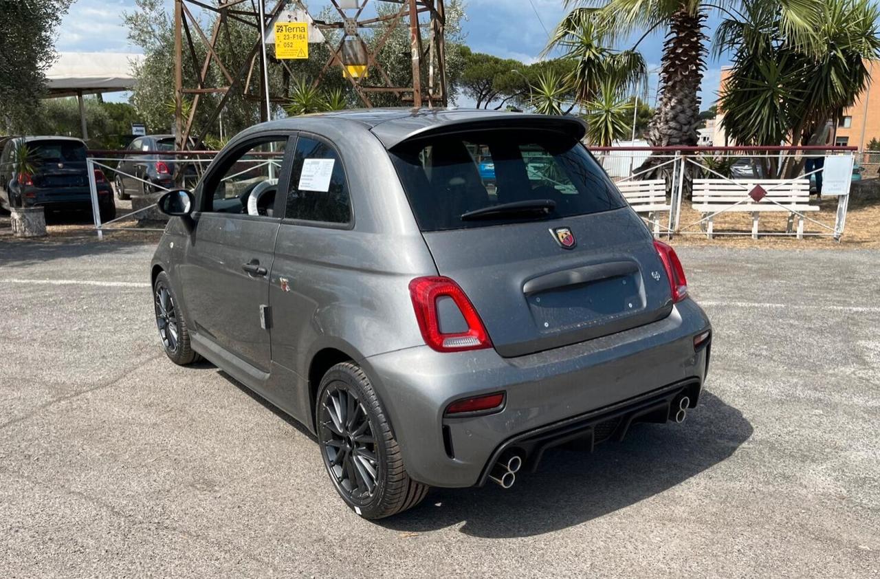 Abarth 695 1.4 Turbo T-Jet 180 CV