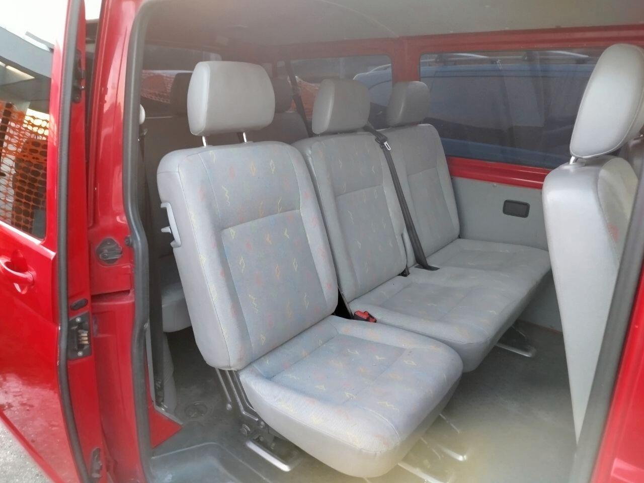 Volkswagen Transporter Caravelle 2.5 TDI/174CV PC