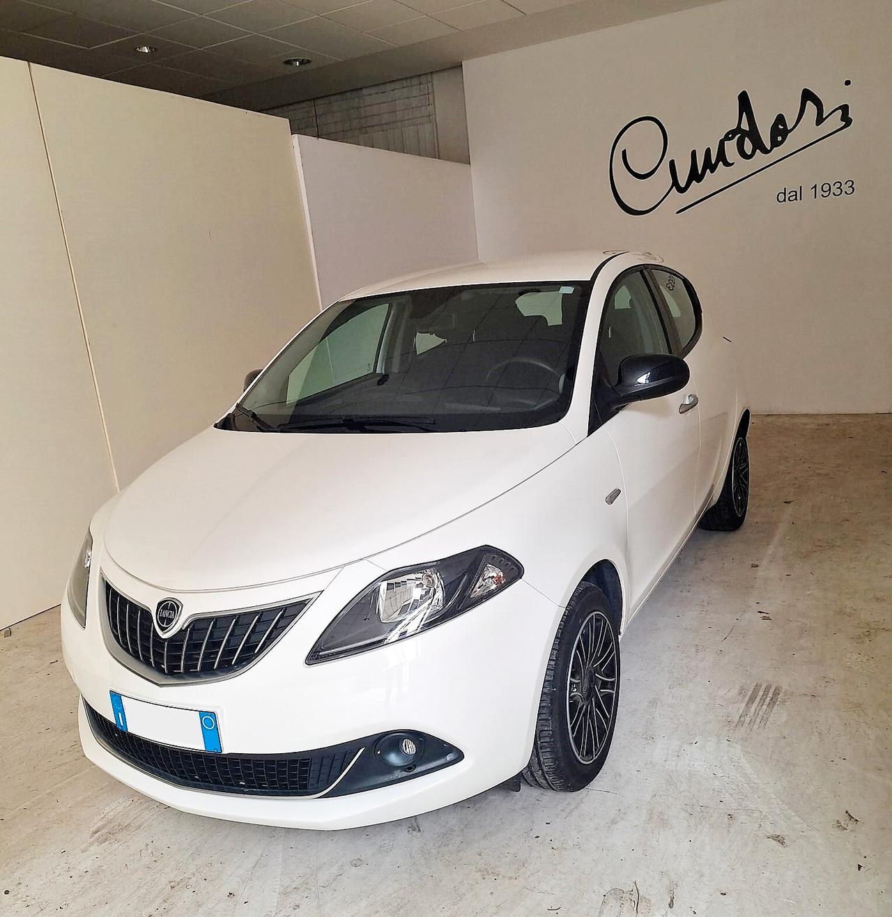 Lancia Ypsilon Gold Firefly 1.0 Hybrid 70 Cv. - 1004