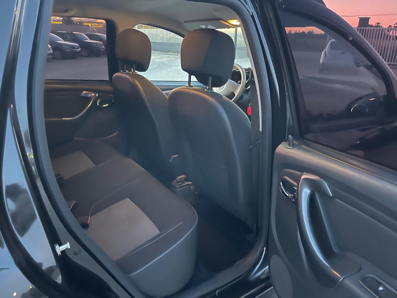 DACIA DUSTER 1.6 BENZINA EXPLORER LIMITED MY16