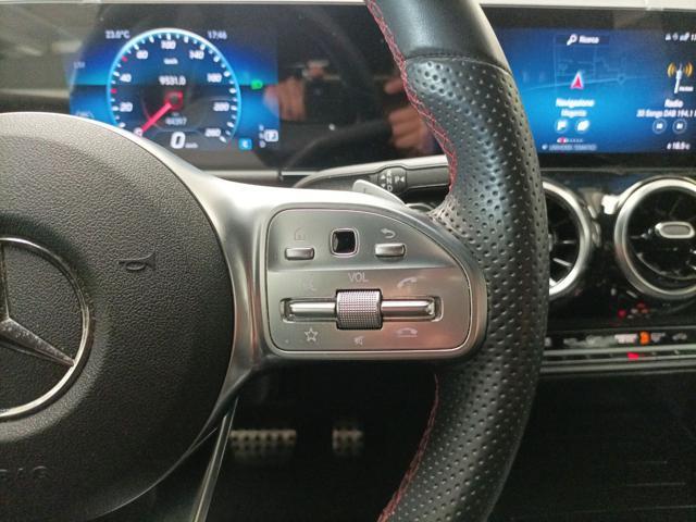MERCEDES-BENZ GLA 180 Automatic Premium amg-line
