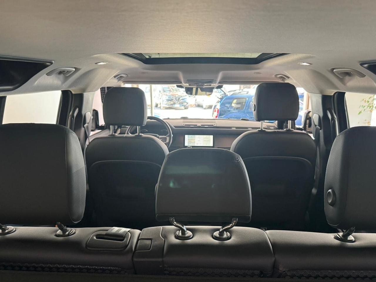 Land Rover Defender 110 3.0D I6 200 CV AWD Auto SE