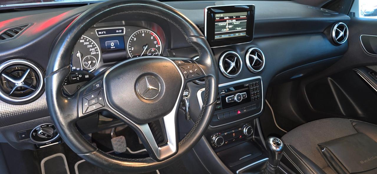Mercedes-benz A 180 CDI Premium