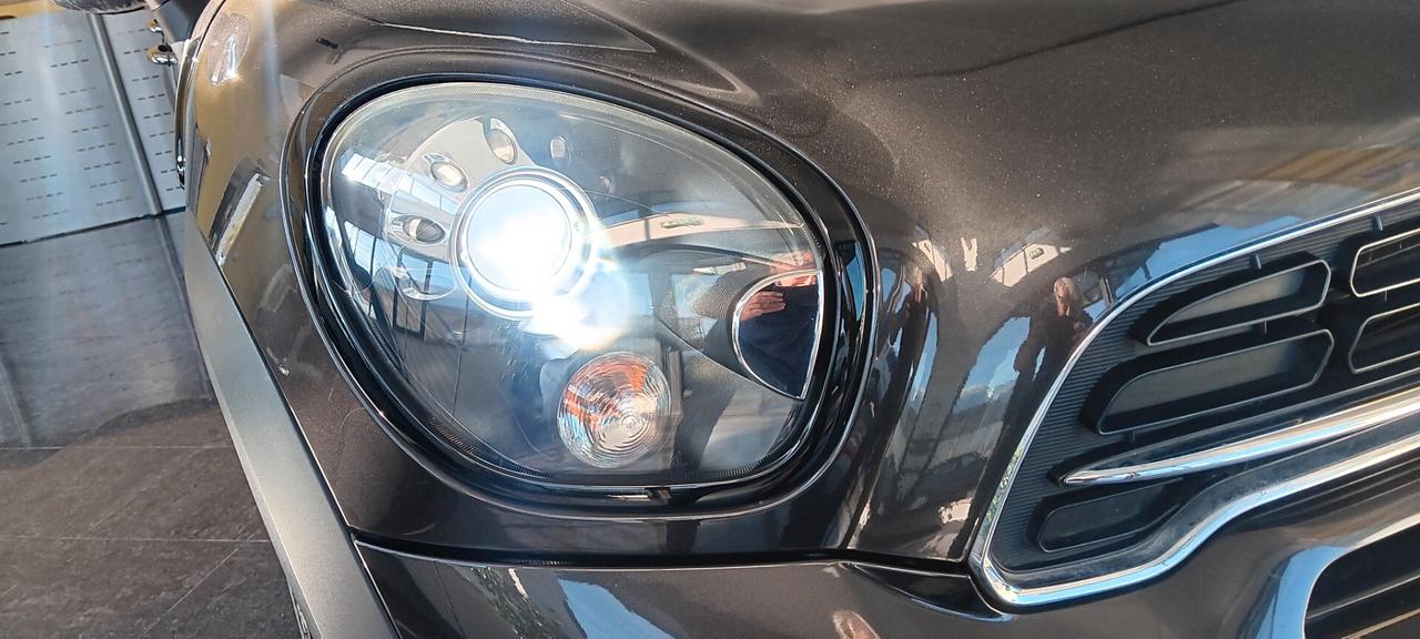 Mini Cooper SD Countryman 2.0 Business Automatica