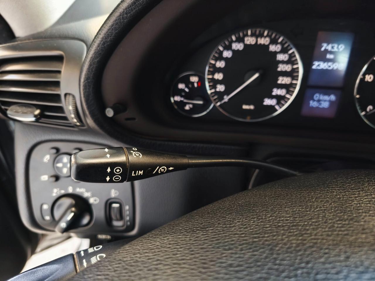 Mercedes-benz C 220 CDI cat Sportcoupé Elegance Sport