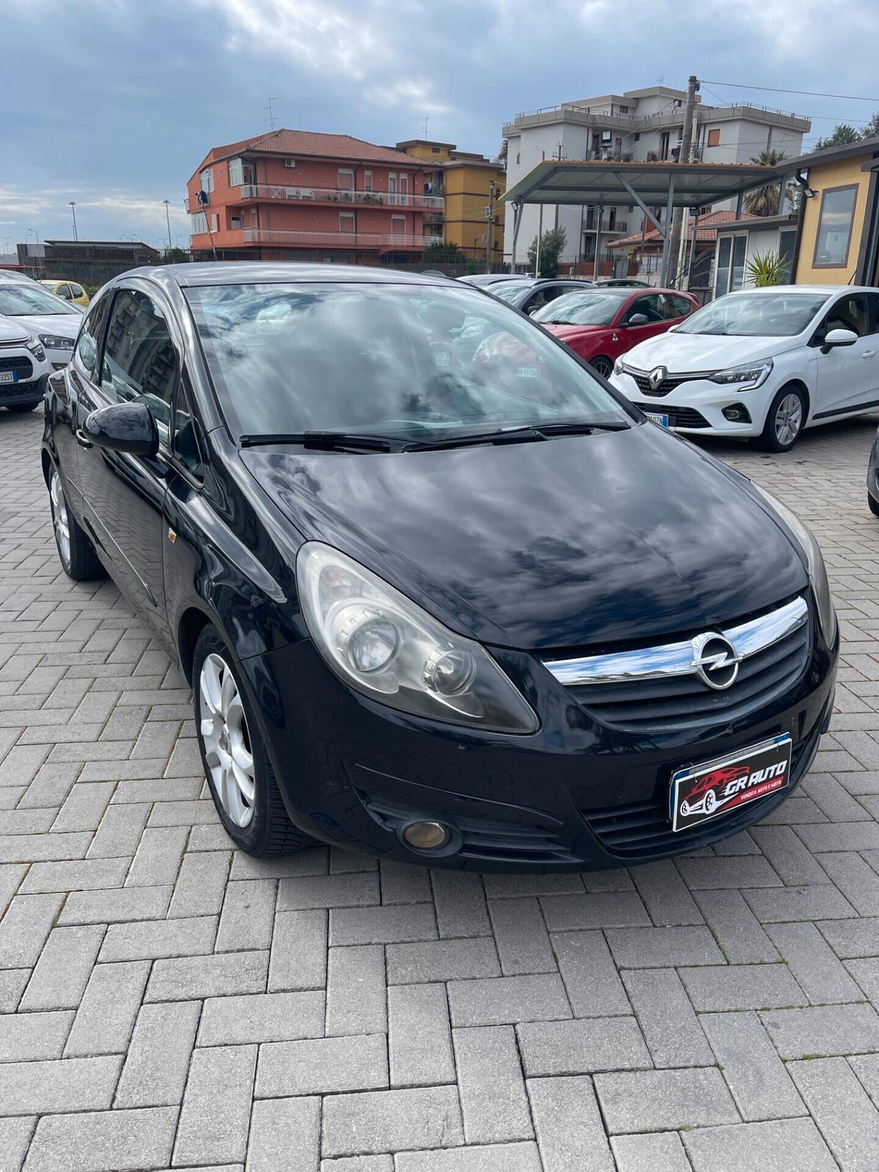 Opel Corsa 1.2 Sport