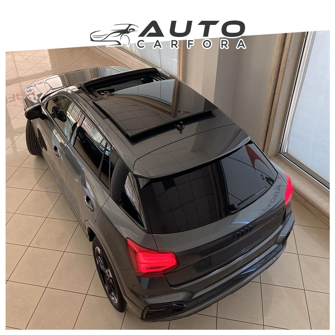 Audi Q2 30 TDI S tronic Identity Black km0 con tetto apribile