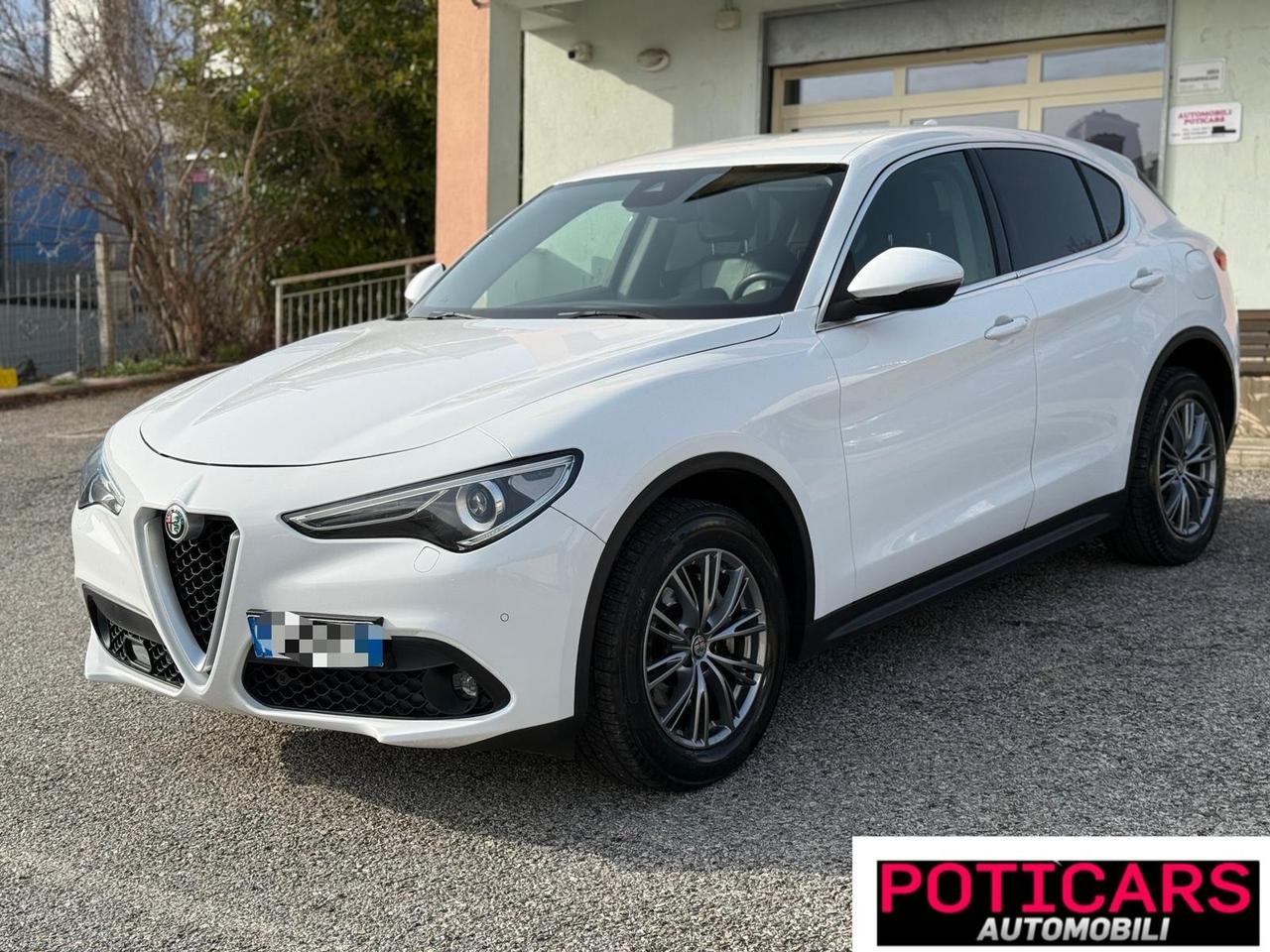 Alfa Romeo Stelvio 2.2 Turbodiesel 210 CV AT8 Q4 Executive