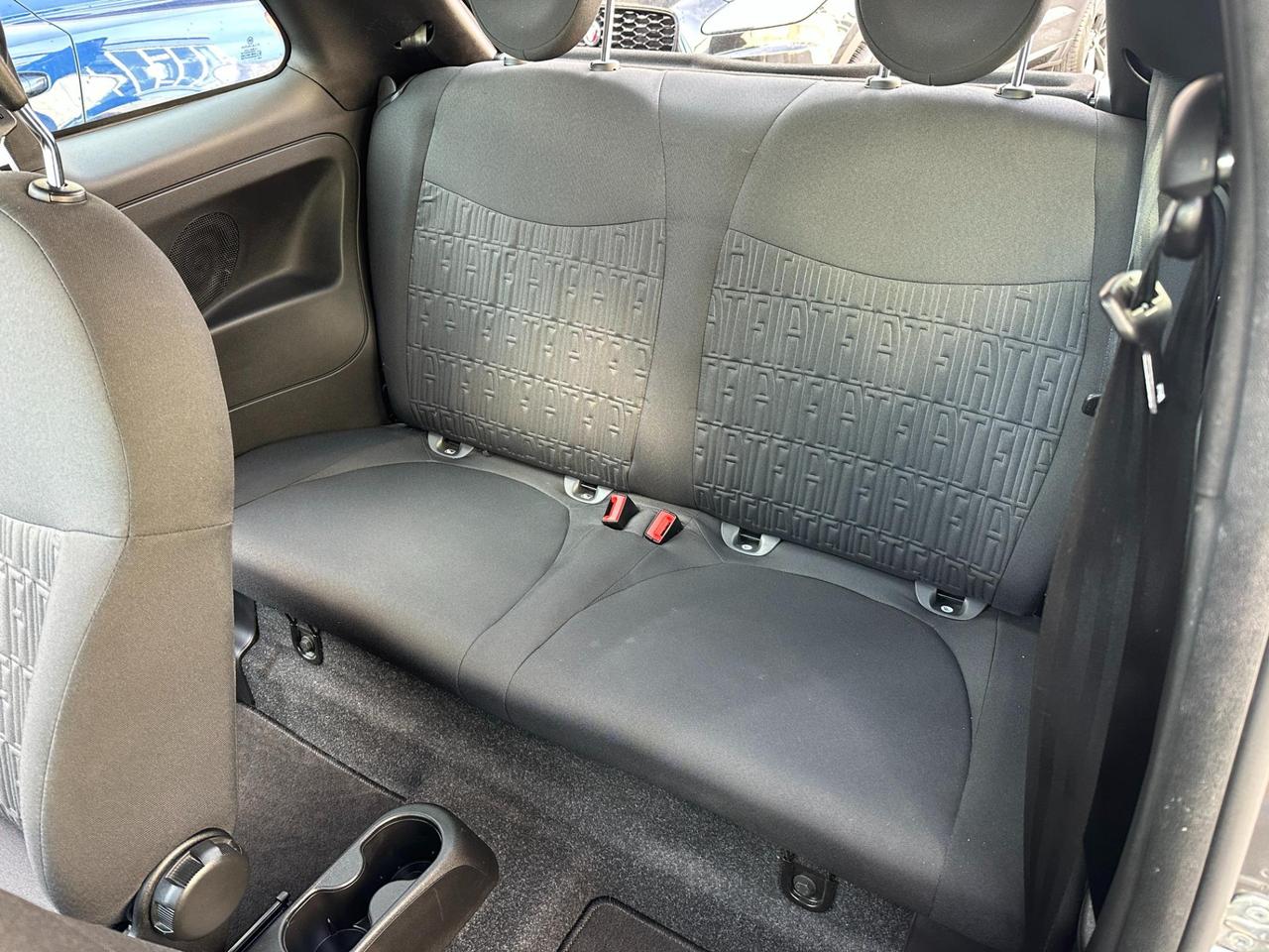 Fiat 500 1.0 hybrid 70cv