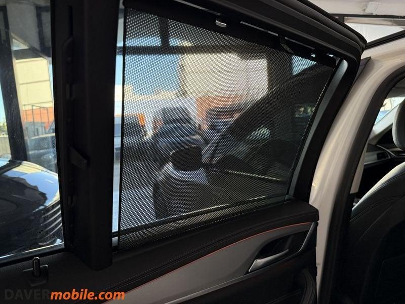 BMW Serie 5 520d 48V Touring Luxury TETTO PAN