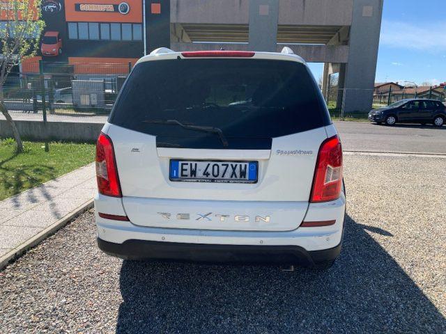 SSANGYONG REXTON W 2.0 Xdi 4WD A/T Top