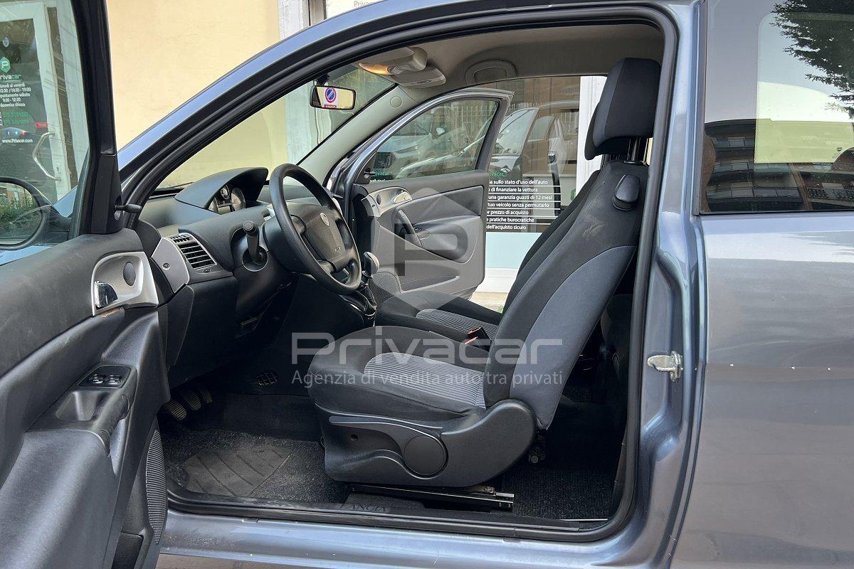 LANCIA Ypsilon 1.2 Platino