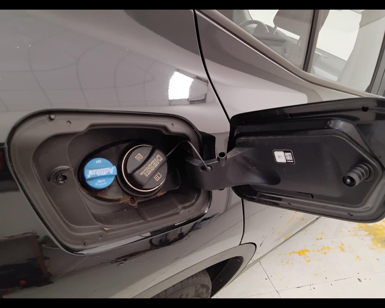 BMW X2 F39 - X2 sdrive18d Business X auto