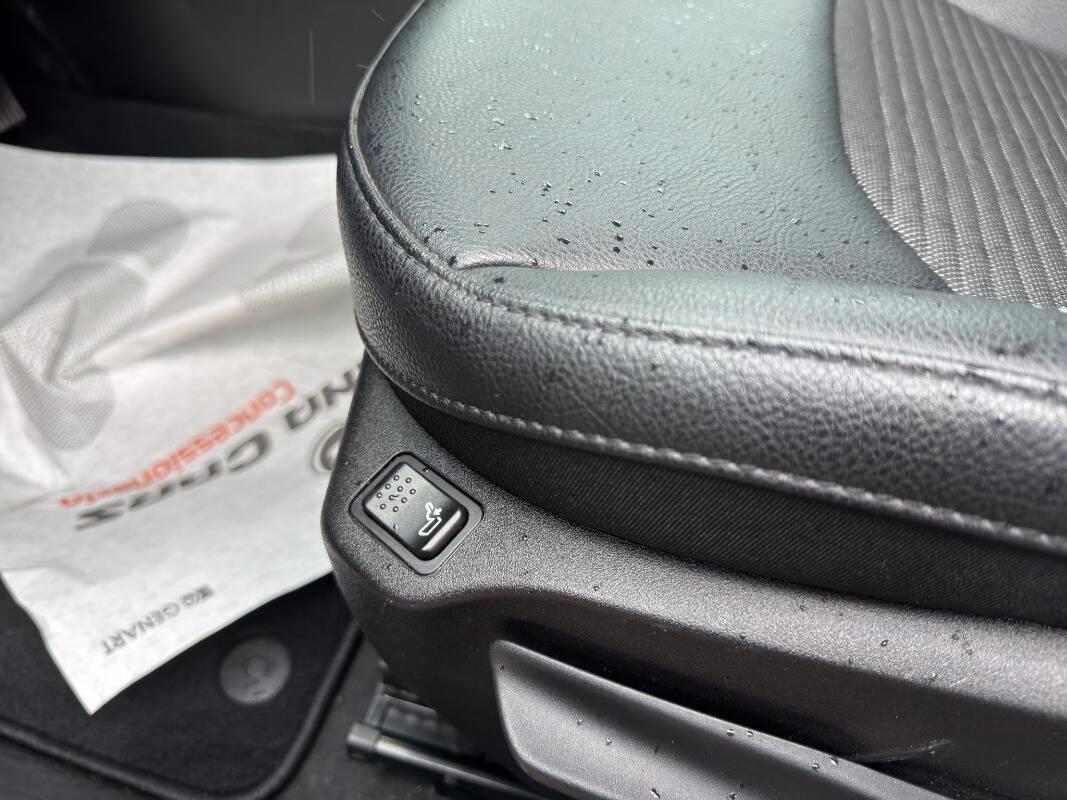 Jeep Compass 1.6 mjt Limited 130cv Con CARPLAY & TELECAMERA