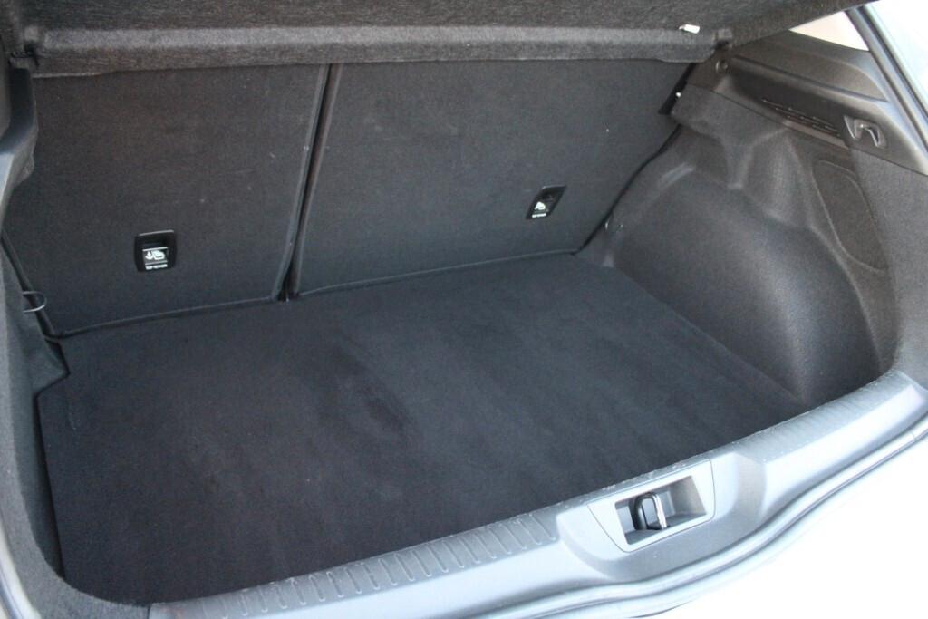 RENAULT MEGANE berlina 1.5 dCi *Luci Ambiente
