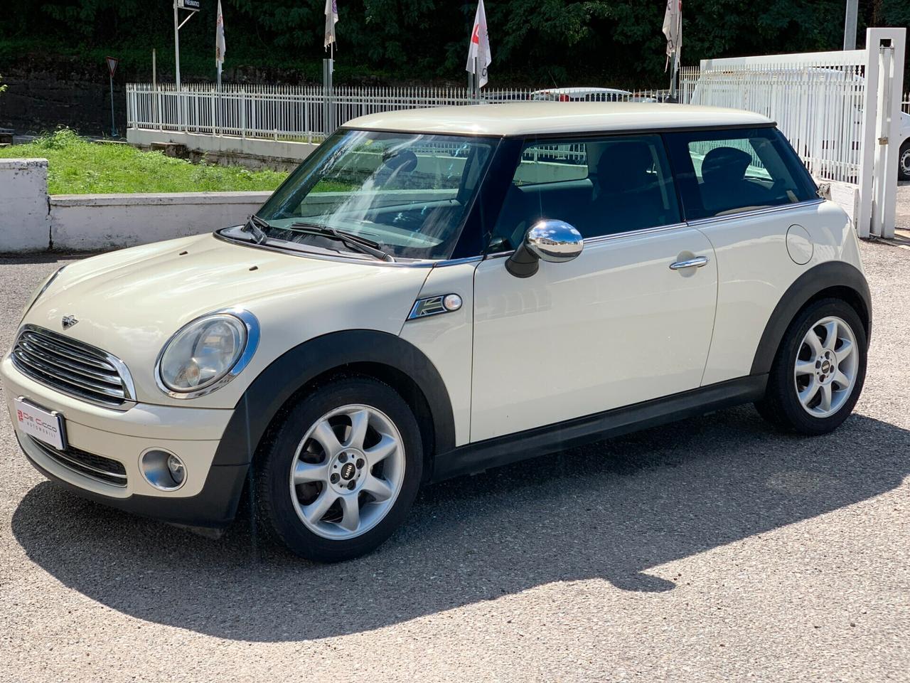 Mini Cooper 1.4 16V 95cv ok neopatentati