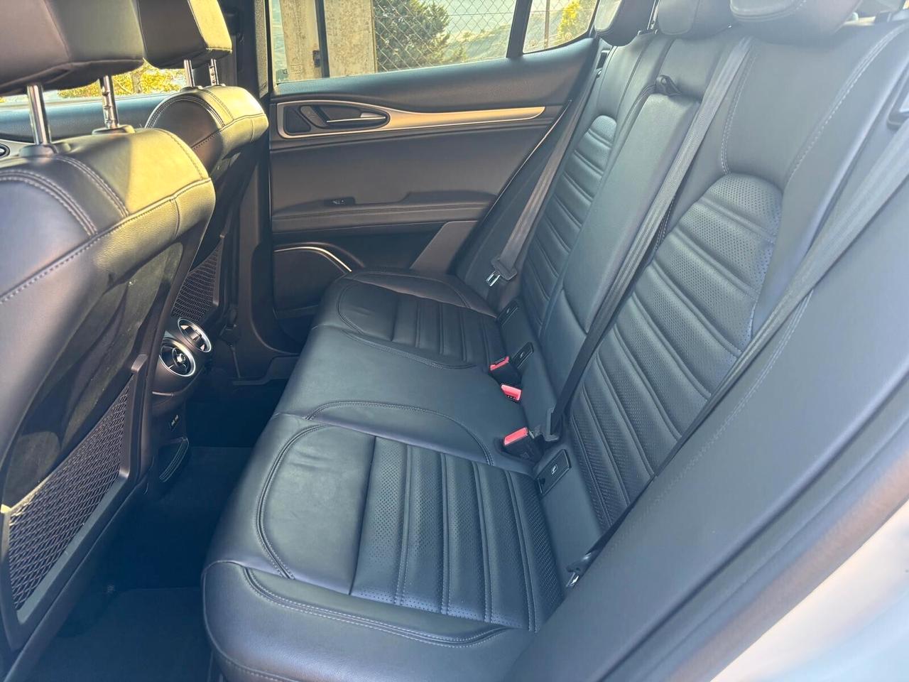 Alfa Romeo Stelvio 2.2 Tb 210 CV AT8 Q4 Veloce - 2021