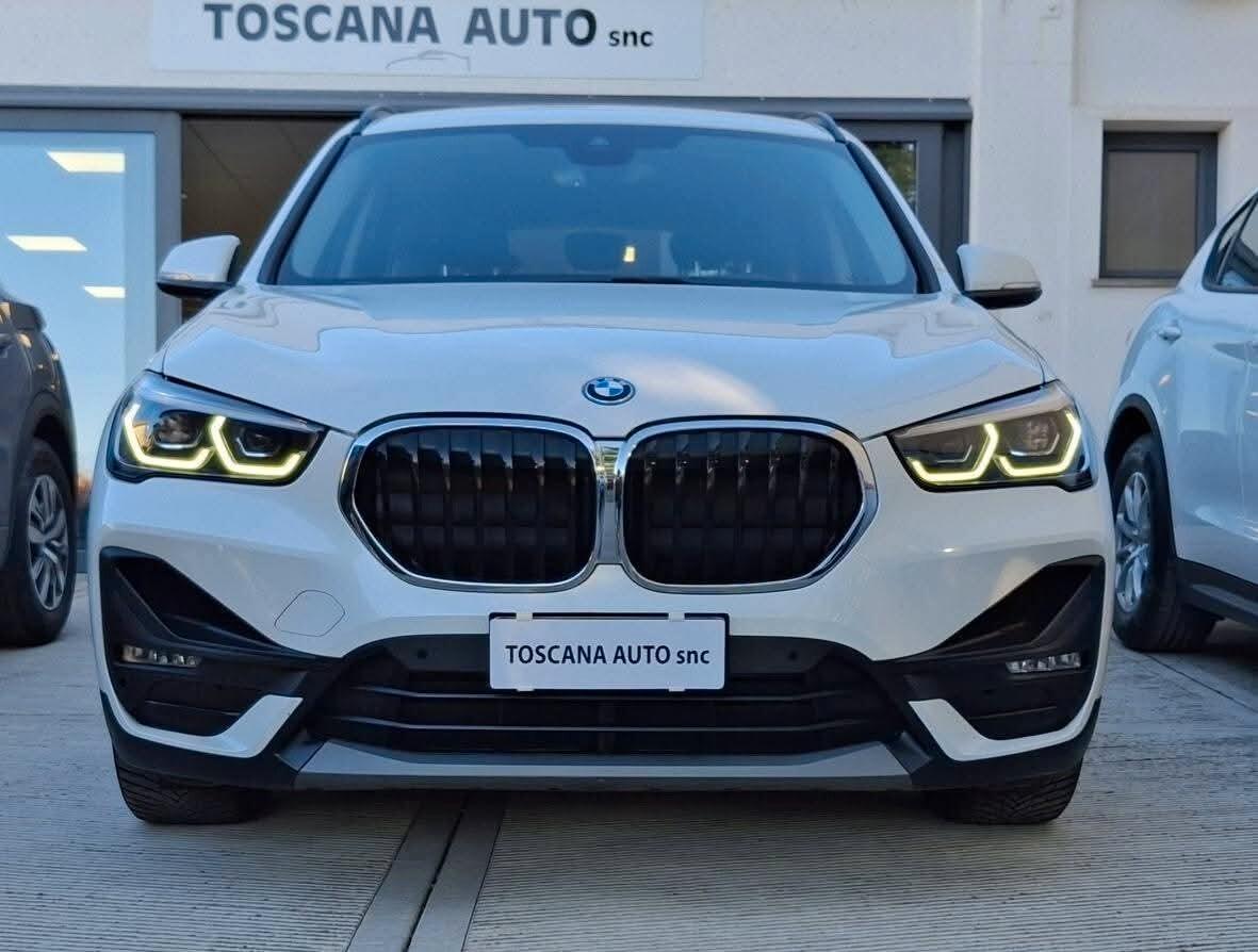Bmw X1 xDrive25e Sport 4x4 Fari full led
