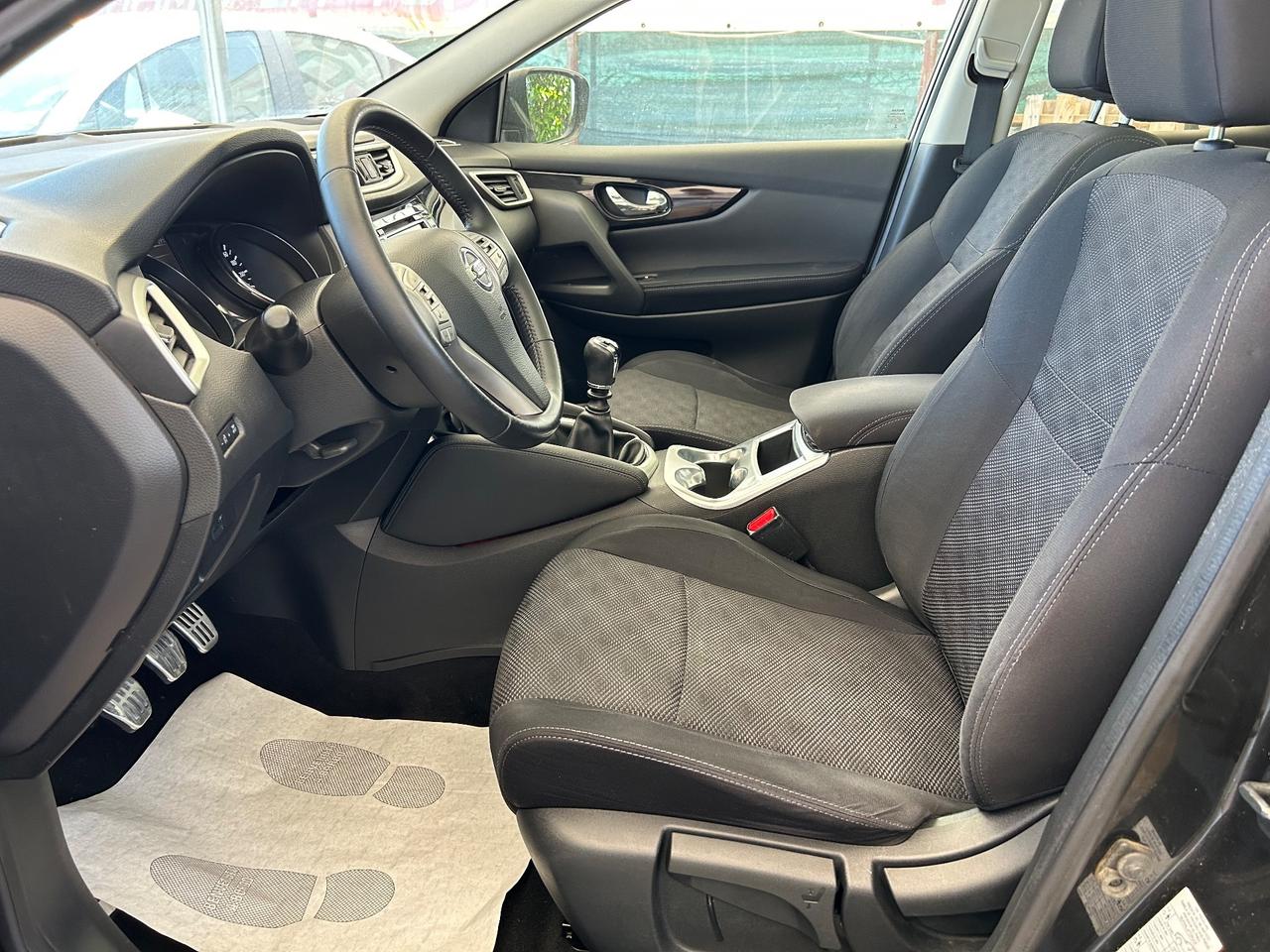 Nissan Qashqai 1.5 dCi N-Connecta NAVI TETTO