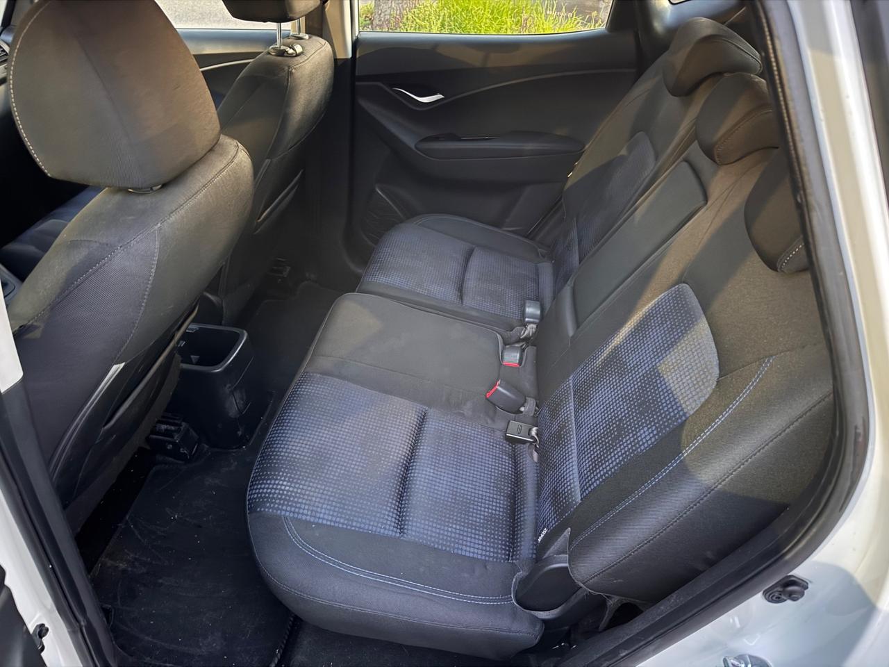 Hyundai iX20 1.4 CRDI 90 CV neopaten garanzia 12 m