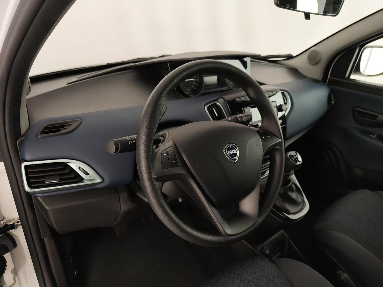 Lancia Ypsilon 1.0 FireFly 5 porte S&S Hybrid Oro