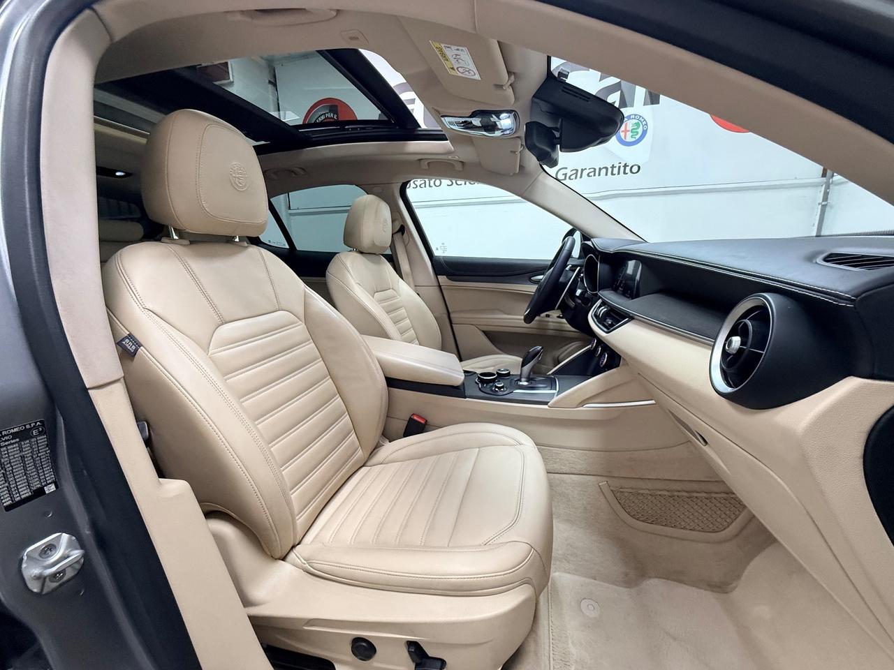 Alfa Romeo Stelvio 2.0 Turbo 280 CV AT8 Q4 B-Tech 11/2018 TETTO RADAR