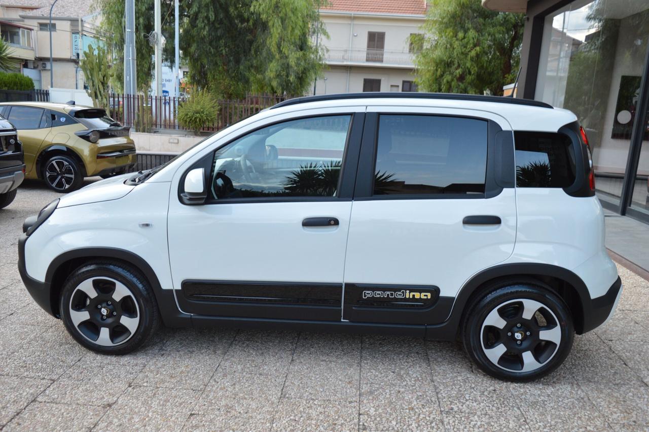 Fiat Panda 1.0 FireFly S&S Hybrid City Cross