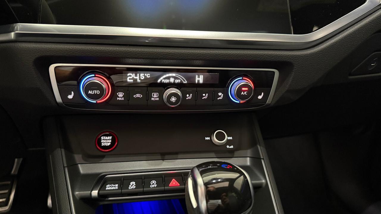 AUDI RSQ3 QUATTRO TETTO STRAFULL