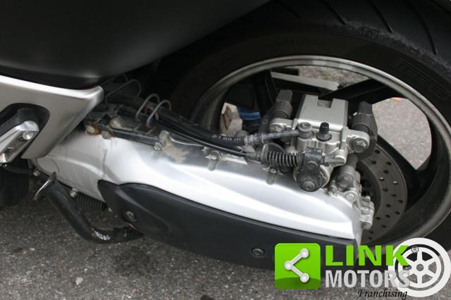 YAMAHA T-Max 500 BLACK MAX