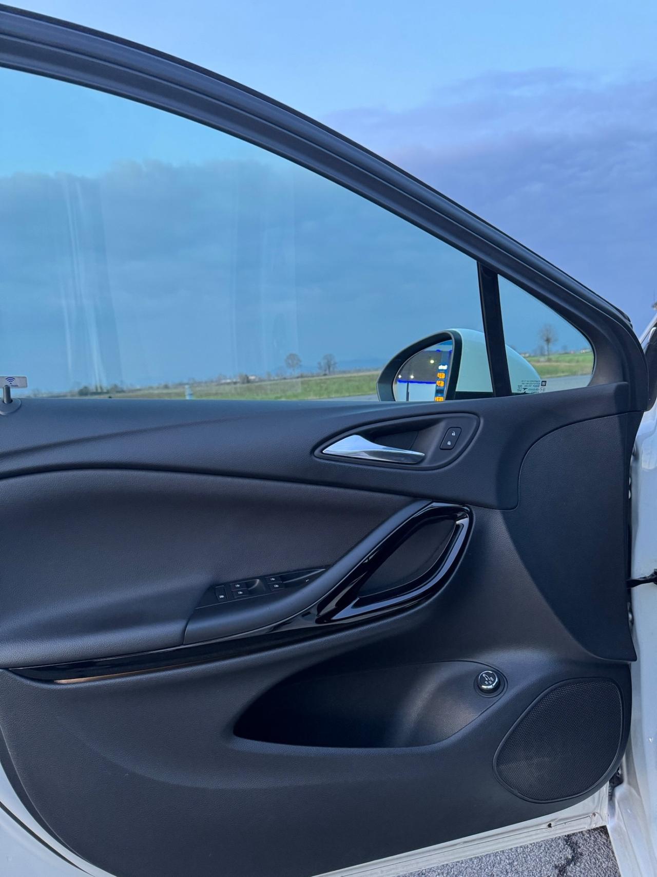 Opel Astra 1.4 Turbo 110CV EcoM Sports Tourer Innovation