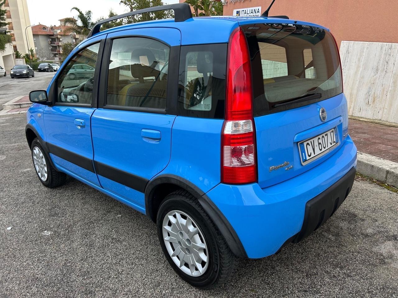 Fiat Panda 1.2 4x4 Climbing solo 133000 km