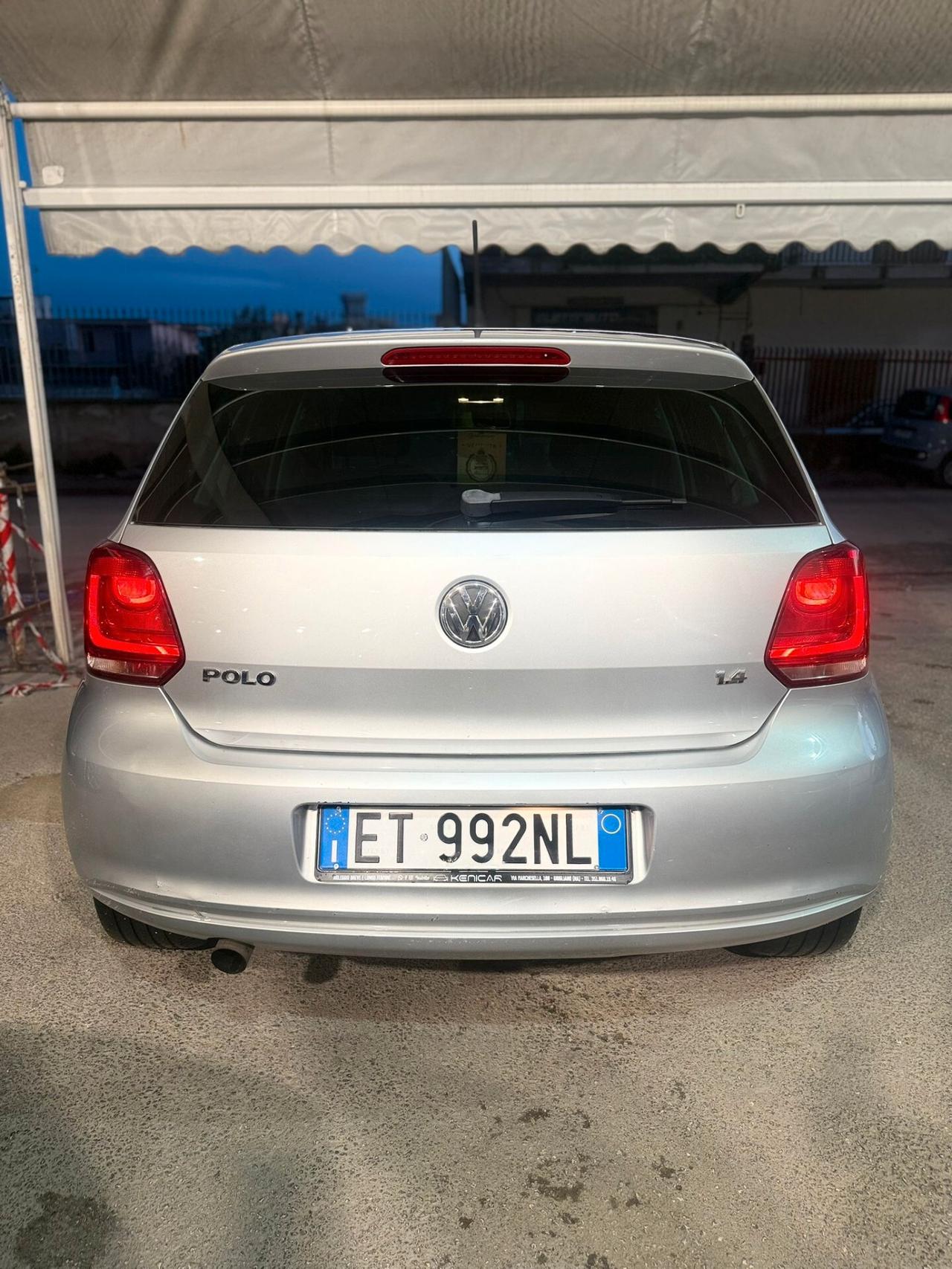 Volkswagen Polo 1.4 DSG 5 porte Highline