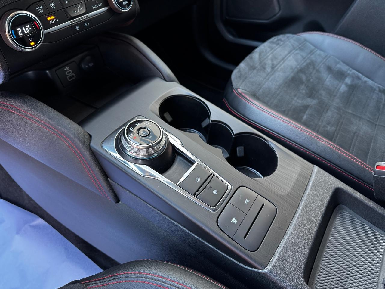 Ford Kuga 2.5 Full Hybrid 190 CV CVT 2WD ST-Line X