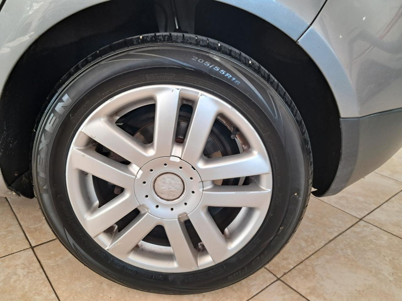 Volkswagen Golf 1.9 TDI 5p. Comfortline