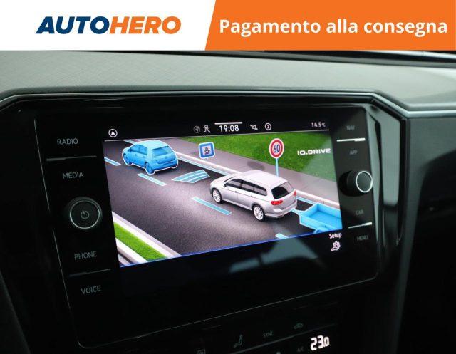 VOLKSWAGEN Passat Variant 2.0 TDI SCR EVO DSG Business