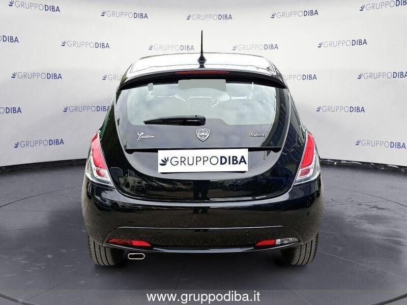 Lancia Ypsilon F1G My21 1.0 70cv Hybrid Ferretti