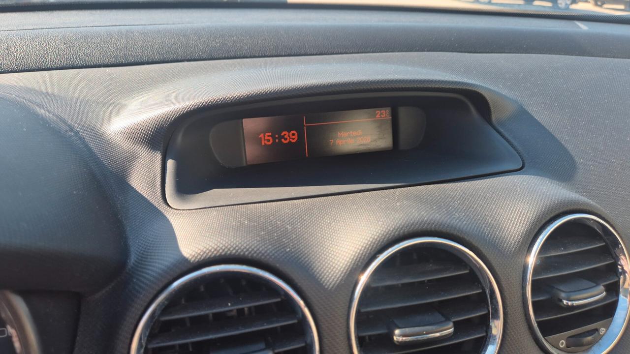 Peugeot 308 1.6 HDi 90CV 5p. Tecno