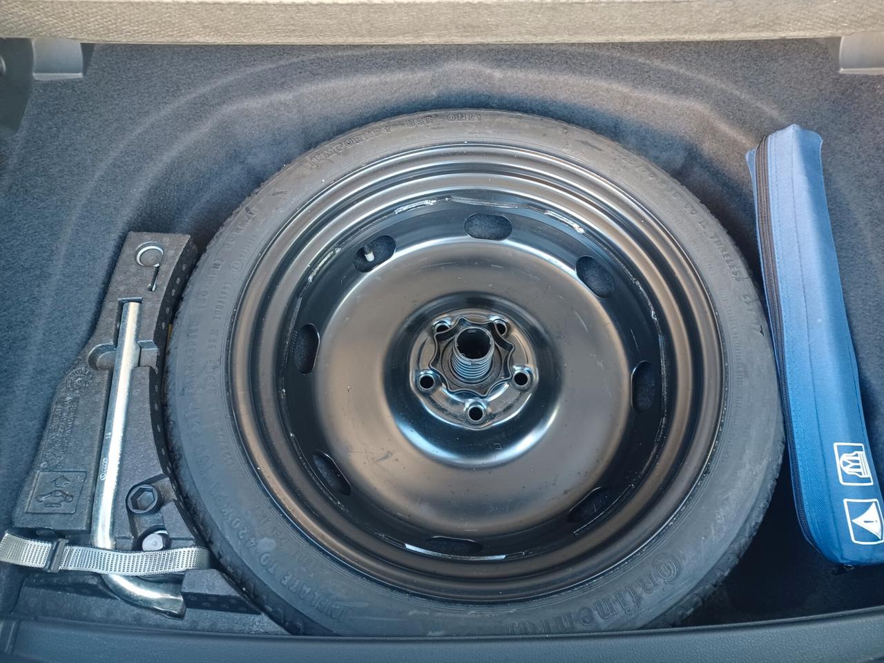 Volkswagen Golf 2.0 GTD 184 CV NAVI LED PELLE