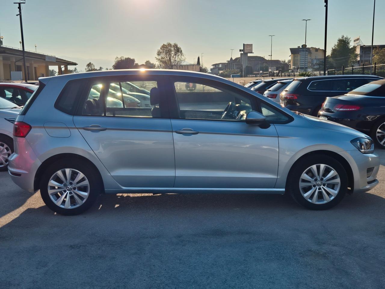 Volkswagen Golf Sportsvan 1.6 TDI 110CV DSG Highline BlueMotion Tech.