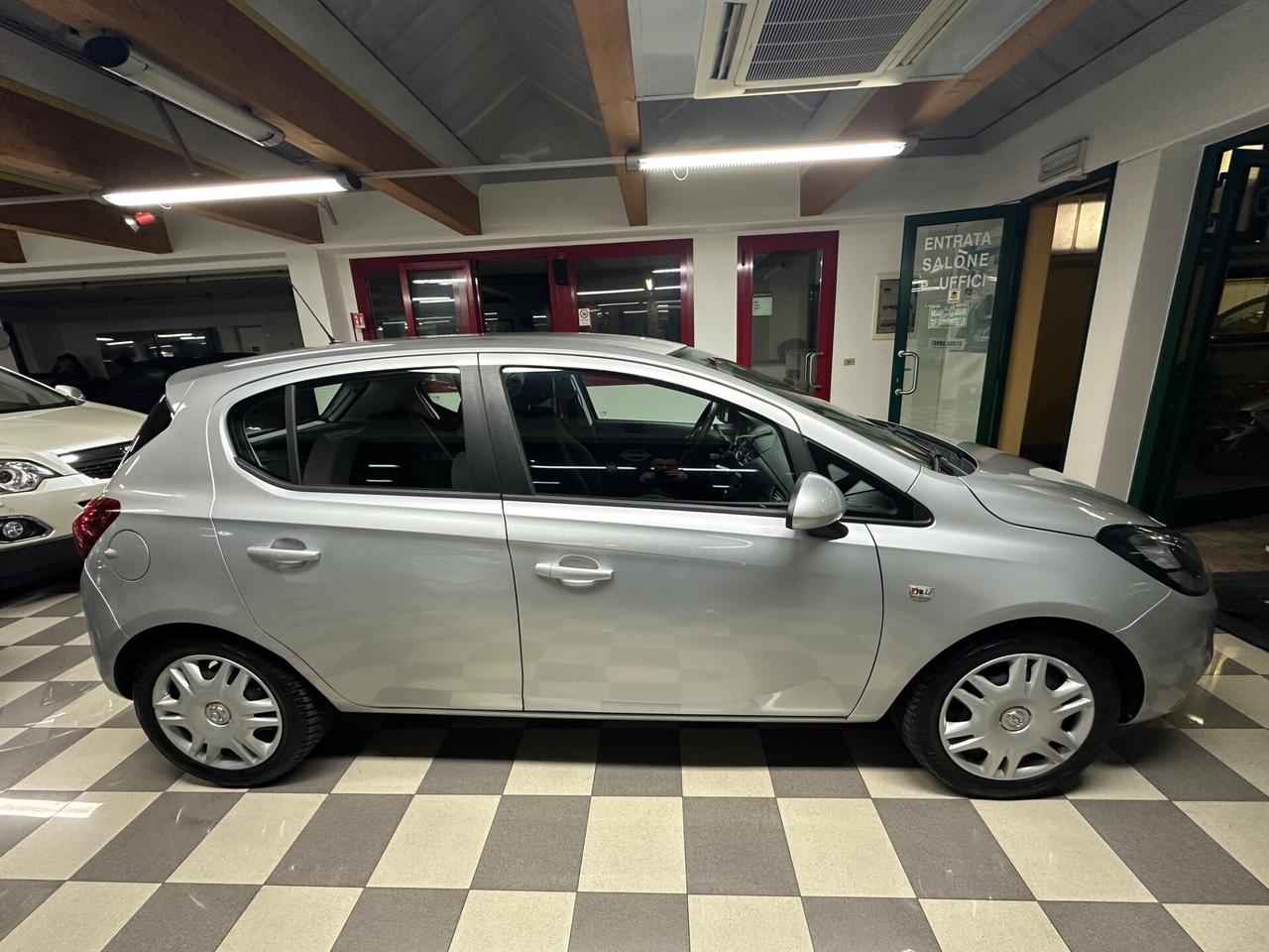 Opel Corsa 1.2 5 porte Advance