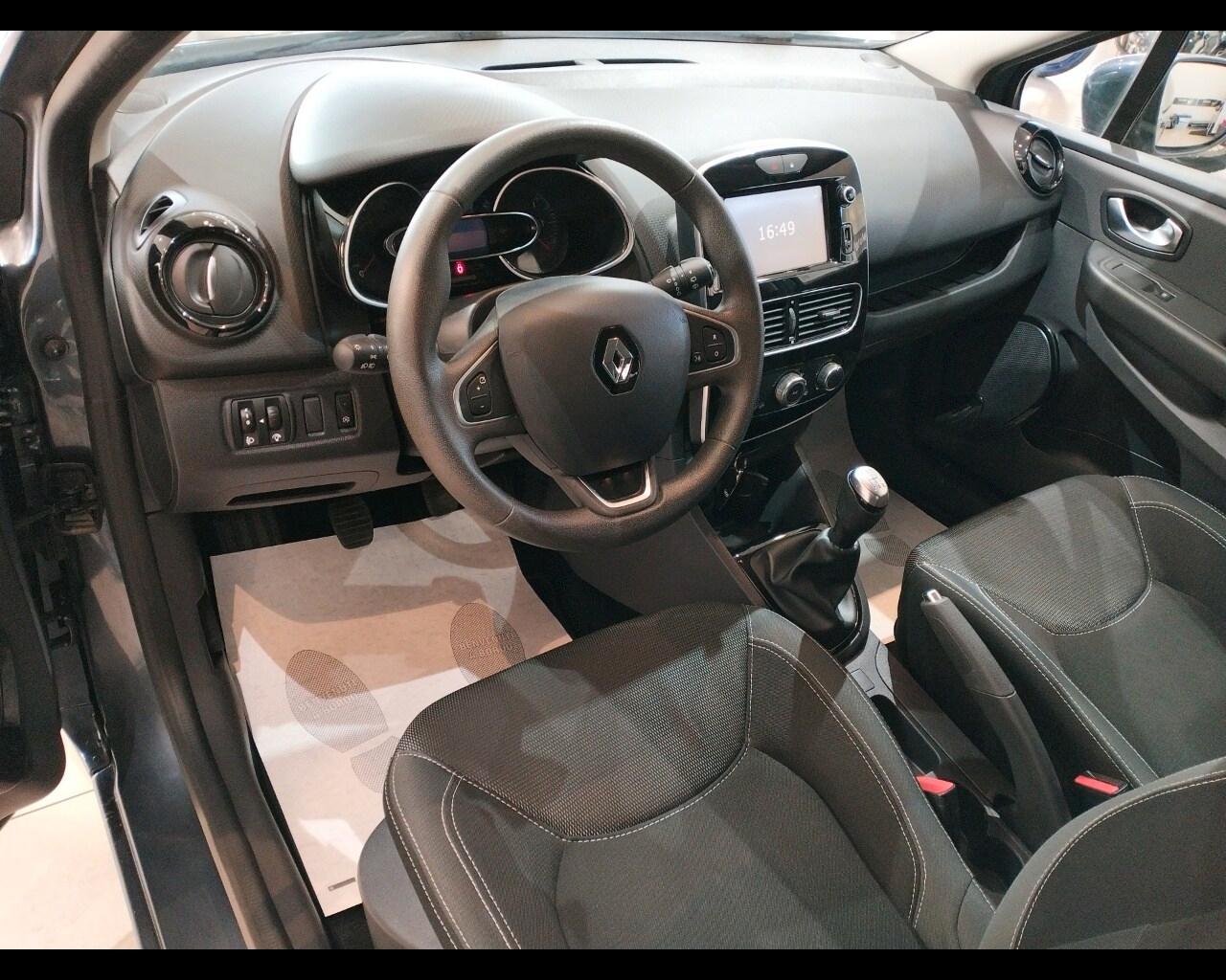 RENAULT Clio 4ª serie Clio dCi 8V 75 CV 5 port...