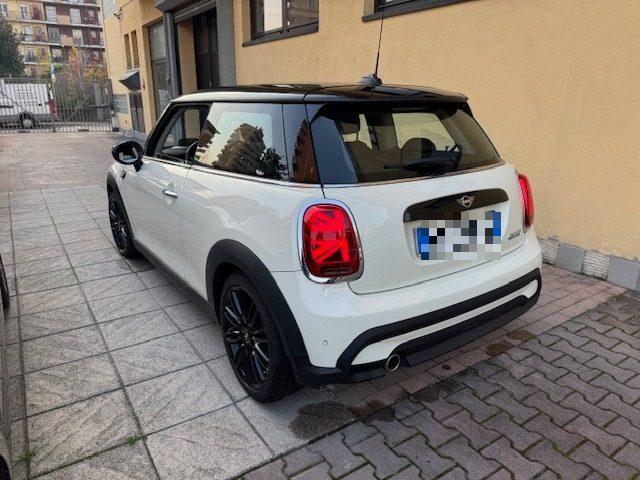 MINI Cooper 1.5 Cooper Yours Premium Mid Package auto