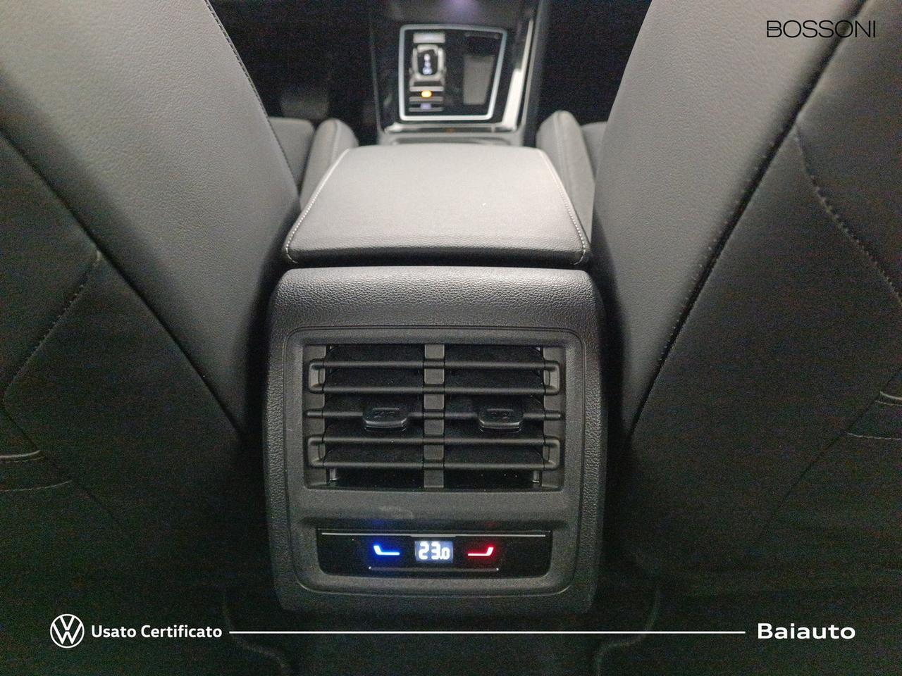 Volkswagen Golf 2.0 tdi scr 150cv style dsg