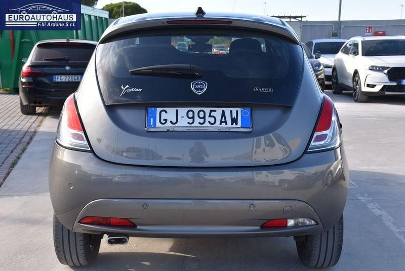 Lancia Ypsilon 1.0 FireFly 70cv S&S Hybrid GOLD