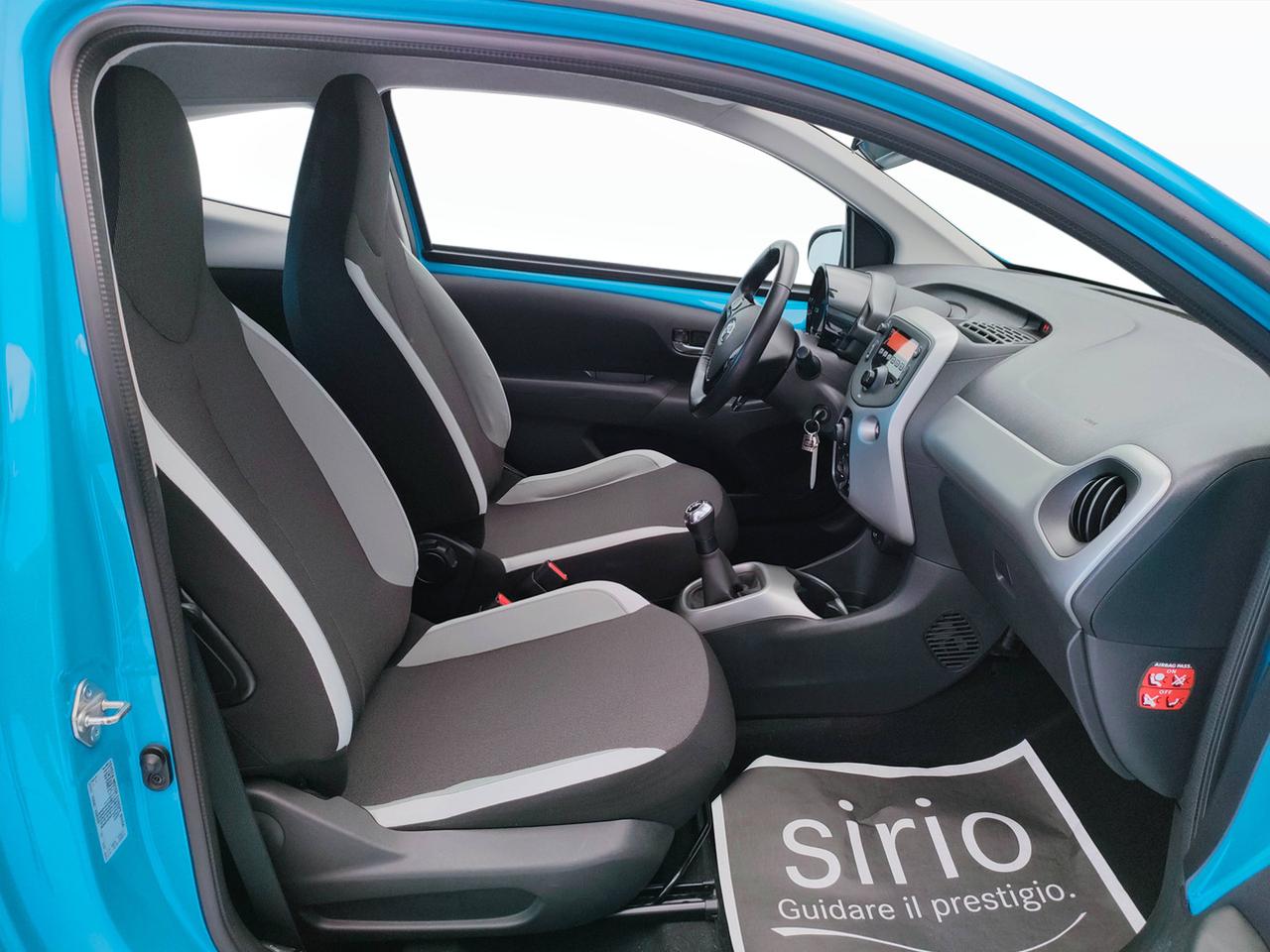 TOYOTA Aygo II 2014 - Aygo 3p 1.0 x-cool my15